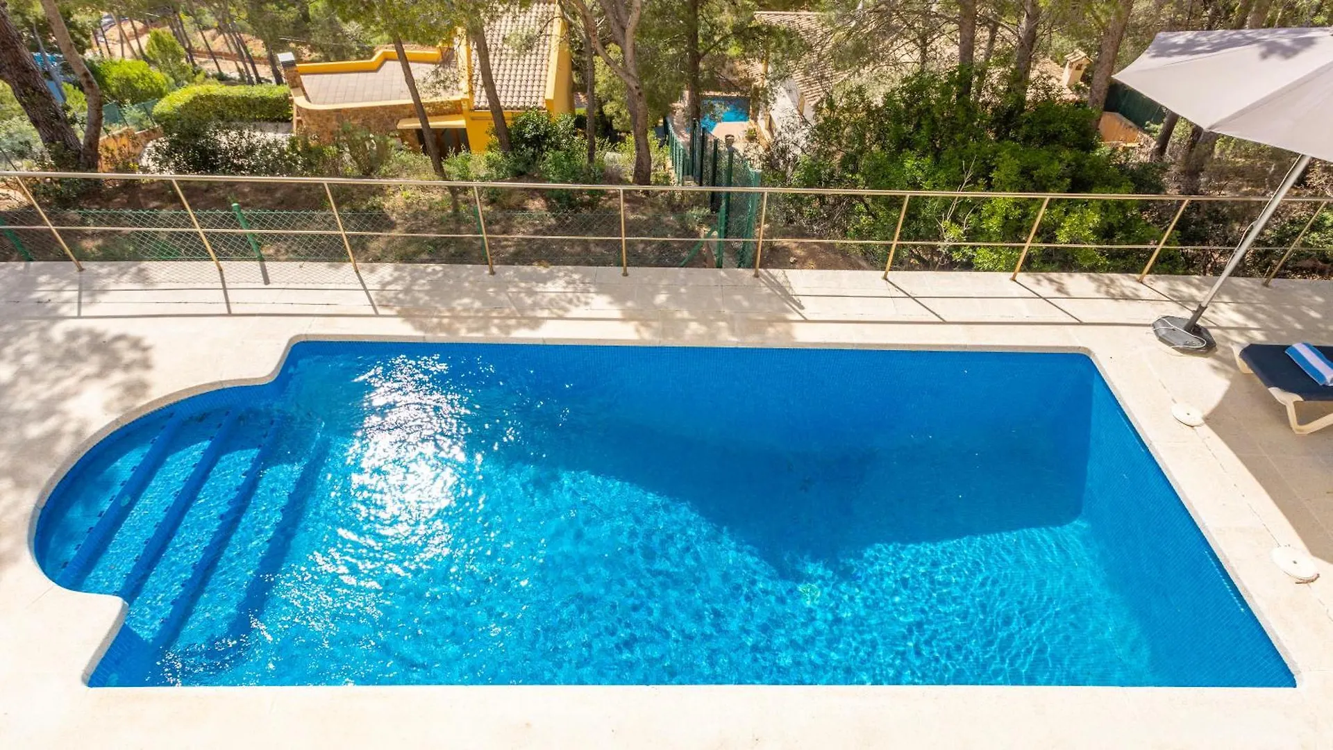 Neulos Tamariu Holiday home
